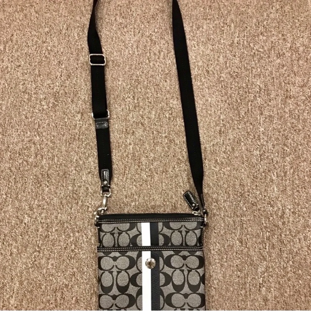 Coach Black and White Crossbody Bag - Picture 5 of 9